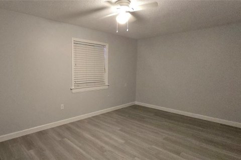 Casa en venta en Edgewater, Florida, 4 dormitorios, 199.37 m2 № 2384123 - foto 20