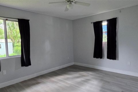 Casa en venta en Edgewater, Florida, 4 dormitorios, 199.37 m2 № 2384123 - foto 29