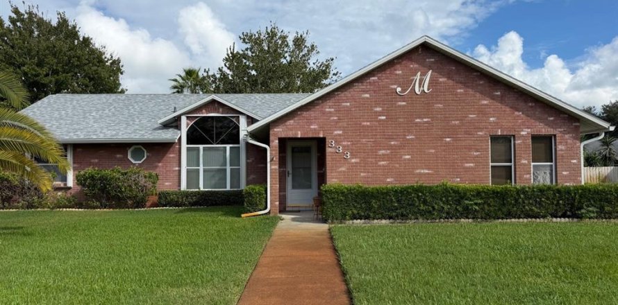 Villa ou maison à Edgewater, Floride 3 chambres, 152.36 m2 № 2402851