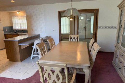 Villa ou maison à vendre à Edgewater, Floride: 3 chambres, 152.36 m2 № 2402851 - photo 6