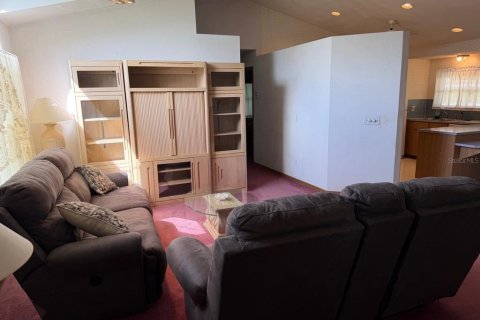 Villa ou maison à vendre à Edgewater, Floride: 3 chambres, 152.36 m2 № 2402851 - photo 4
