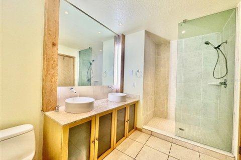 Condo in Palm Coast, Florida, 1 bedroom  № 1918330 - photo 6