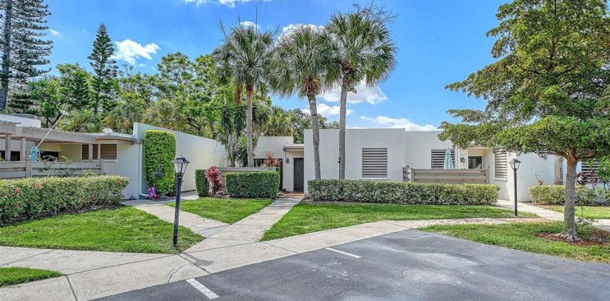 Condo in Bradenton, Florida, 2 bedrooms  № 2221436