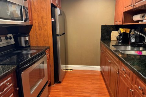 Condominio en venta en Pembroke Pines, Florida, 1 dormitorio, 75.34 m2 № 2185283 - foto 2