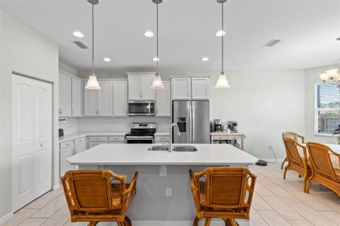 House in Palm Coast, Florida 3 bedrooms, 170.29 sq.m. № 1778348 - photo 18
