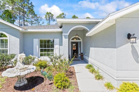 House in Palm Coast, Florida 3 bedrooms, 170.29 sq.m. № 1778348 - photo 8