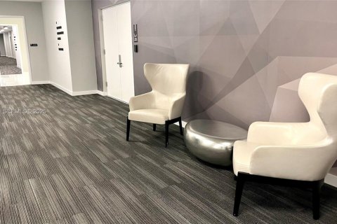 Condominio en venta en Miami, Florida, 2 dormitorios, 102.29 m2 № 1991674 - foto 29