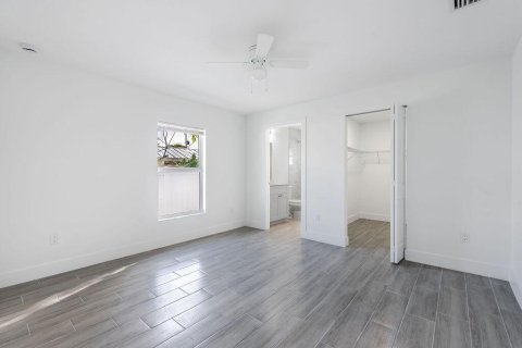 Villa ou maison à louer à Stuart, Floride: 3 chambres, 108.42 m2 № 2168860 - photo 17