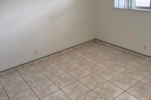 Condo in Margate, Florida, 2 bedrooms № 2083805 - photo 15