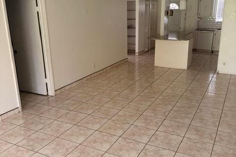 Condo in Margate, Florida, 2 bedrooms № 2083805 - photo 7