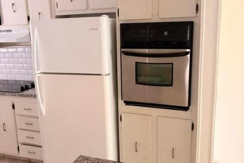 Condo in Margate, Florida, 2 bedrooms № 2083805 - photo 11