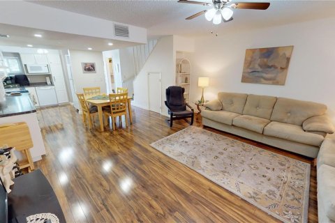 Townhouse in Punta Gorda, Florida 2 bedrooms, 111.3 sq.m. № 1546607 - photo 6
