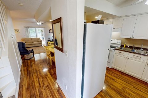 Townhouse in Punta Gorda, Florida 2 bedrooms, 111.3 sq.m. № 1546607 - photo 3