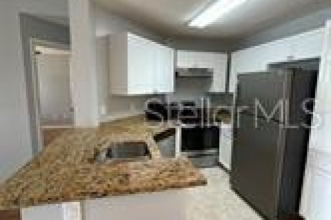 Condominio en alquiler en Lake Mary, Florida, 3 dormitorios, 102.19 m2 № 2116404 - foto 6