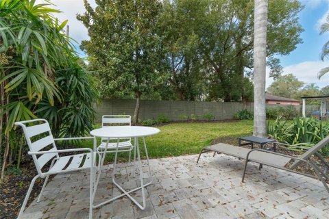 Villa ou maison à louer à Orlando, Floride: 2 chambres, 74.32 m2 № 2434869 - photo 26