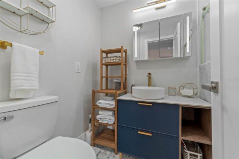 Villa ou maison à louer à Orlando, Floride: 2 chambres, 74.32 m2 № 2434869 - photo 22