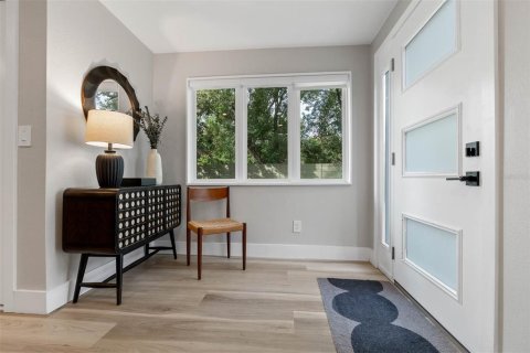 Villa ou maison à louer à Orlando, Floride: 2 chambres, 74.32 m2 № 2434869 - photo 3