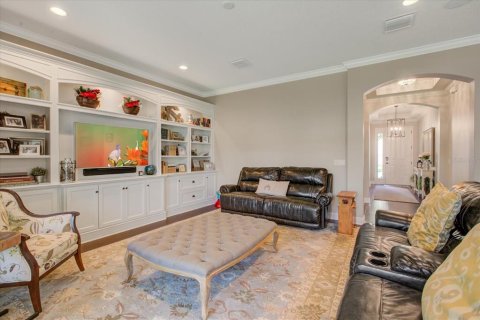 Casa en alquiler en Tampa, Florida, 4 dormitorios, 318.84 m2 № 2116288 - foto 8