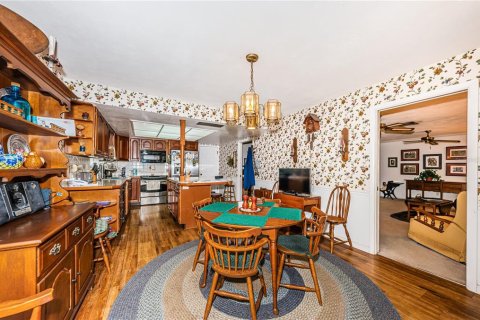 Casa en venta en Saint Petersburg, Florida, 3 dormitorios, 153.29 m2 № 1898773 - foto 10