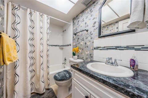 Casa en venta en Saint Petersburg, Florida, 3 dormitorios, 153.29 m2 № 1898773 - foto 8