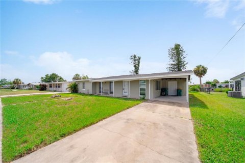 Casa en venta en Port Charlotte, Florida, 3 dormitorios, 160.35 m2 № 1842133 - foto 21
