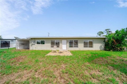 Casa en venta en Port Charlotte, Florida, 3 dormitorios, 160.35 m2 № 1842133 - foto 16