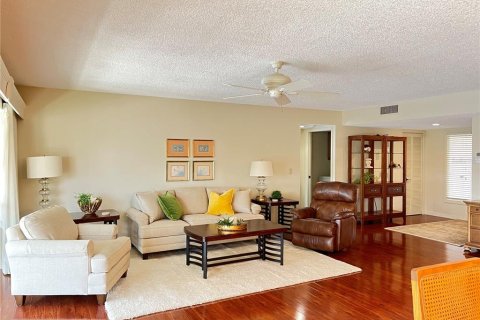 Copropriété à louer à Punta Gorda, Floride: 2 chambres, 140.84 m2 № 393633 - photo 5