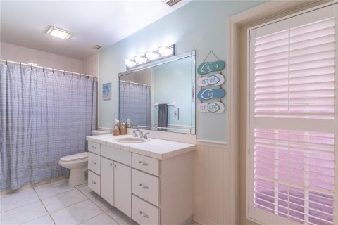 House in Merrit Island, Florida 5 bedrooms, 493.13 sq.m. № 1873660 - photo 28