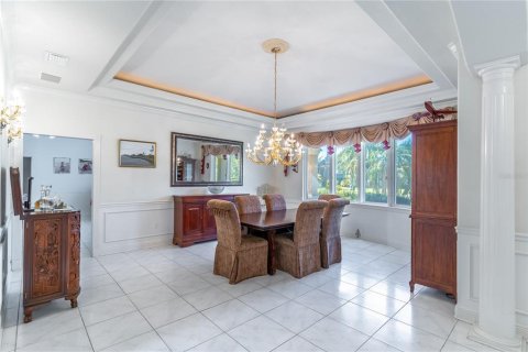 House in Merrit Island, Florida 5 bedrooms, 493.13 sq.m. № 1873660 - photo 14