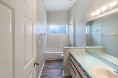 Casa en venta en Leesburg, Florida, 2 dormitorios, 126.63 m2 № 1881449 - foto 8