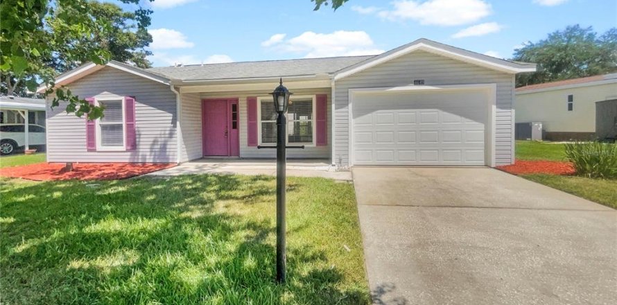 Casa en Leesburg, Florida 2 dormitorios, 126.63 m2 № 1881449