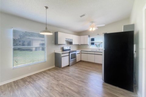 Casa en venta en Leesburg, Florida, 2 dormitorios, 126.63 m2 № 1881449 - foto 12