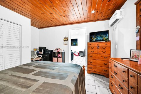 Купить виллу или дом в Хайалиа, Флорида 5 спален, 168.71м2, № 1700363 - фото 25