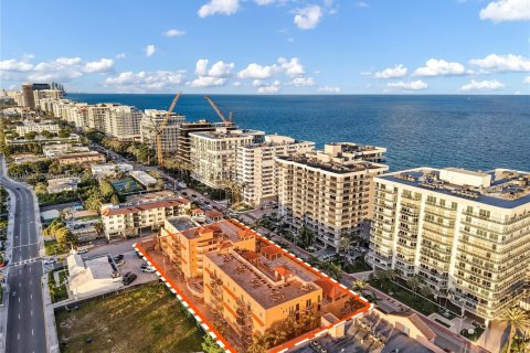 Condominio en venta en Surfside, Florida, 1 dormitorio, 67.82 m2 № 1972963 - foto 22