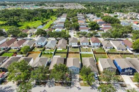 House in Riverview, Florida 4 bedrooms, 180.69 sq.m. № 1879246 - photo 3