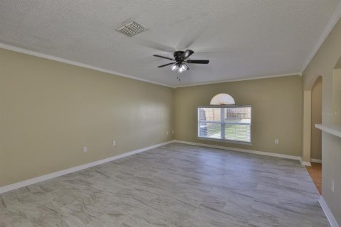 House in Riverview, Florida 4 bedrooms, 180.69 sq.m. № 1879246 - photo 10