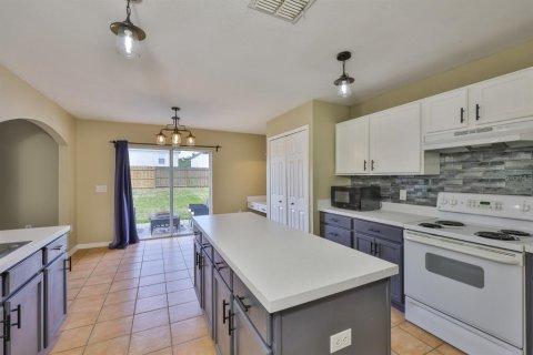 House in Riverview, Florida 4 bedrooms, 180.69 sq.m. № 1879246 - photo 19