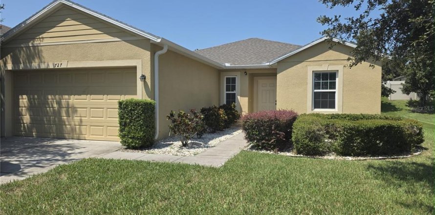 Villa ou maison à Groveland, Floride 3 chambres, 141.77 m2 № 2419788