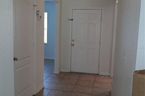 Villa ou maison à louer à Groveland, Floride: 3 chambres, 141.77 m2 № 2419788 - photo 3