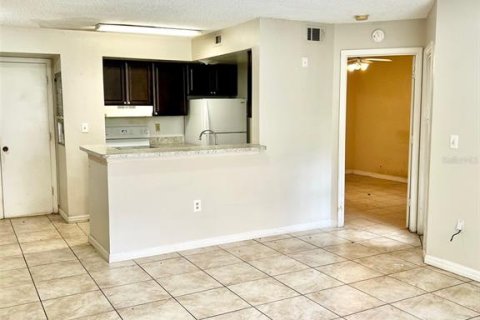 Condo in Kissimmee, Florida, 1 bedroom  № 1909428 - photo 5