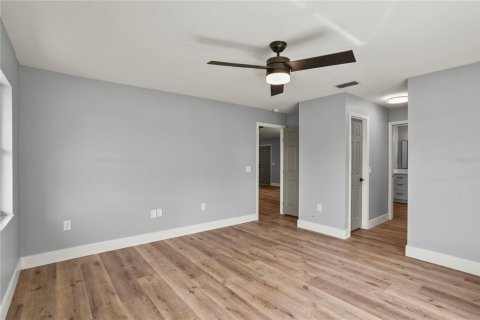 Casa en venta en Plant City, Florida, 5 dormitorios, 282.89 m2 № 1721300 - foto 17