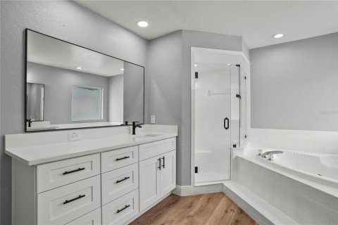 Casa en venta en Plant City, Florida, 5 dormitorios, 282.89 m2 № 1721300 - foto 12