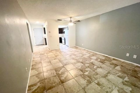 Villa ou maison à louer à Clearwater, Floride: 2 chambres, 83.61 m2 № 2148971 - photo 5