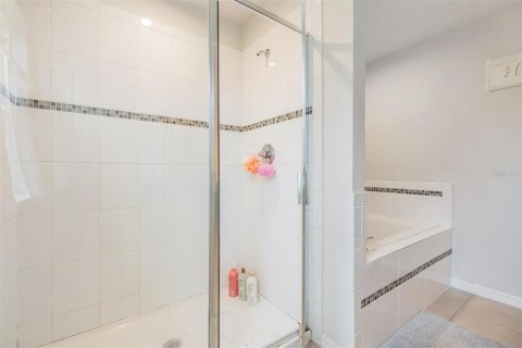 Купить виллу или дом в Нью-Порт-Ричи, Флорида 9 комнат, 257.99м2, № 1793592 - фото 16