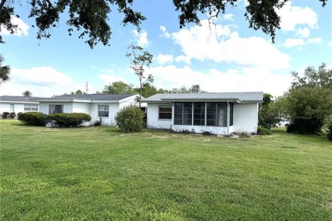 House in Sarasota, Florida 2 bedrooms, 105.07 sq.m. № 1805858 - photo 17