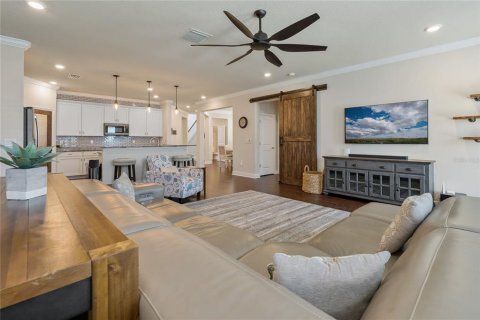 Townhouse in Palm Harbor, Florida 3 bedrooms, 215.9 sq.m. № 2198288 - photo 3