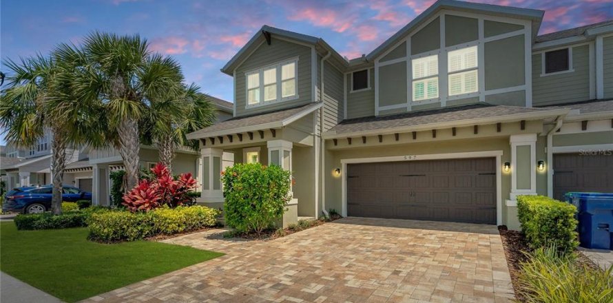 Townhouse in Palm Harbor, Florida 3 bedrooms, 215.9 sq.m. № 2198288