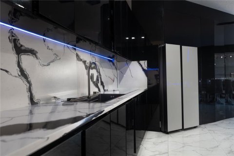 Купить виллу или дом в Киссимми, Флорида 7 комнат, 183.2м2, № 2206328 - фото 13