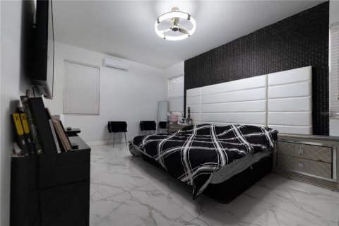 Купить виллу или дом в Киссимми, Флорида 7 комнат, 183.2м2, № 2206328 - фото 19