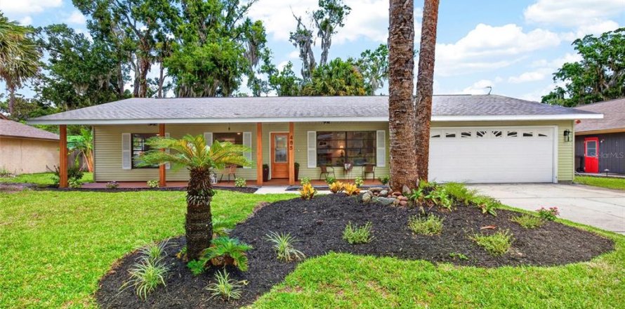 House in Port Orange, Florida 3 bedrooms, 146.04 sq.m. № 2203493